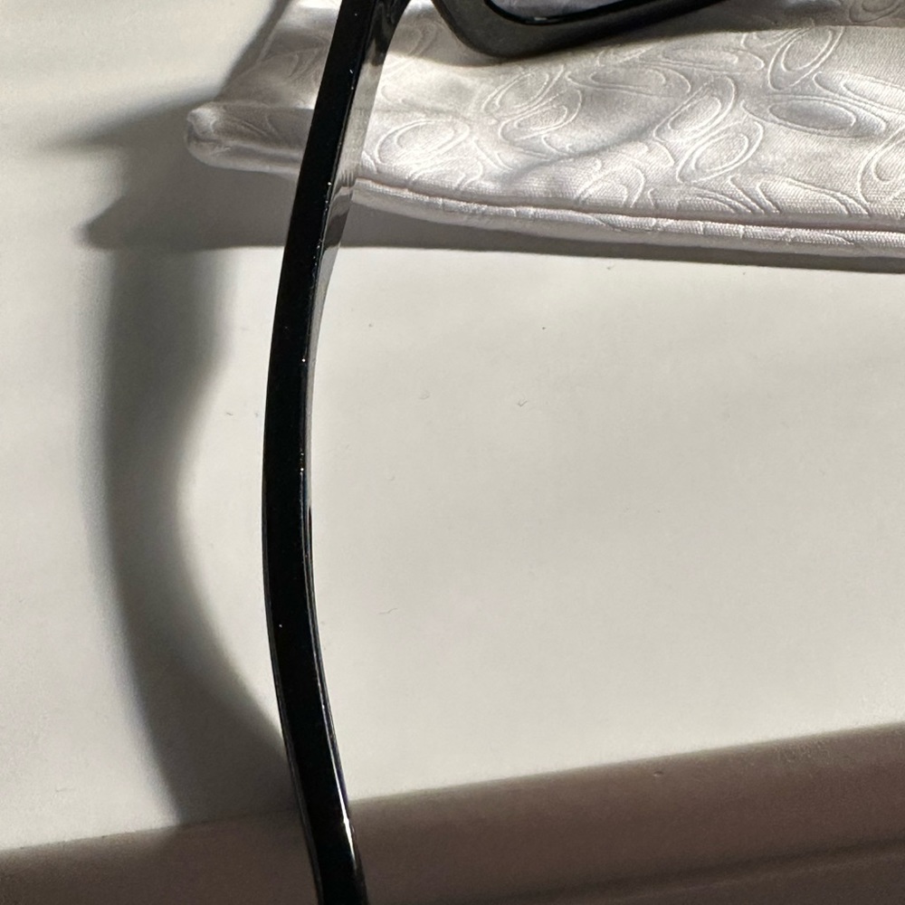 Authentic Oakley sunglasses RARE🦄 - Picture 3 of 8
